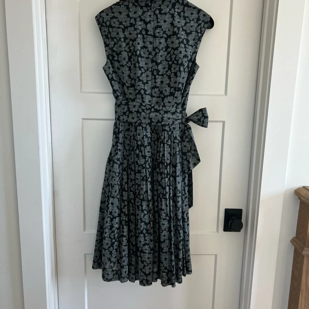 Brooks Brothers Black and Gray Floral Midi Dress - Picture 2 of 6